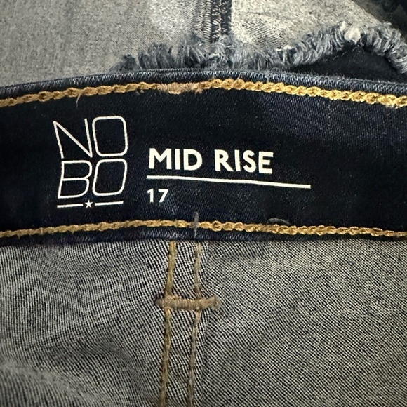 No Boundaries Denim Skirt Mid Rise Size 17 - Picture 3 of 4